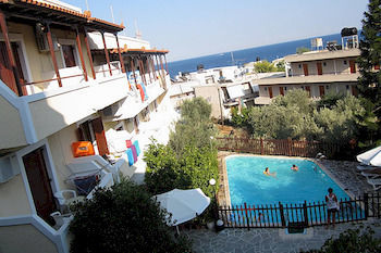 Voula Apartments Aegina Luaran gambar